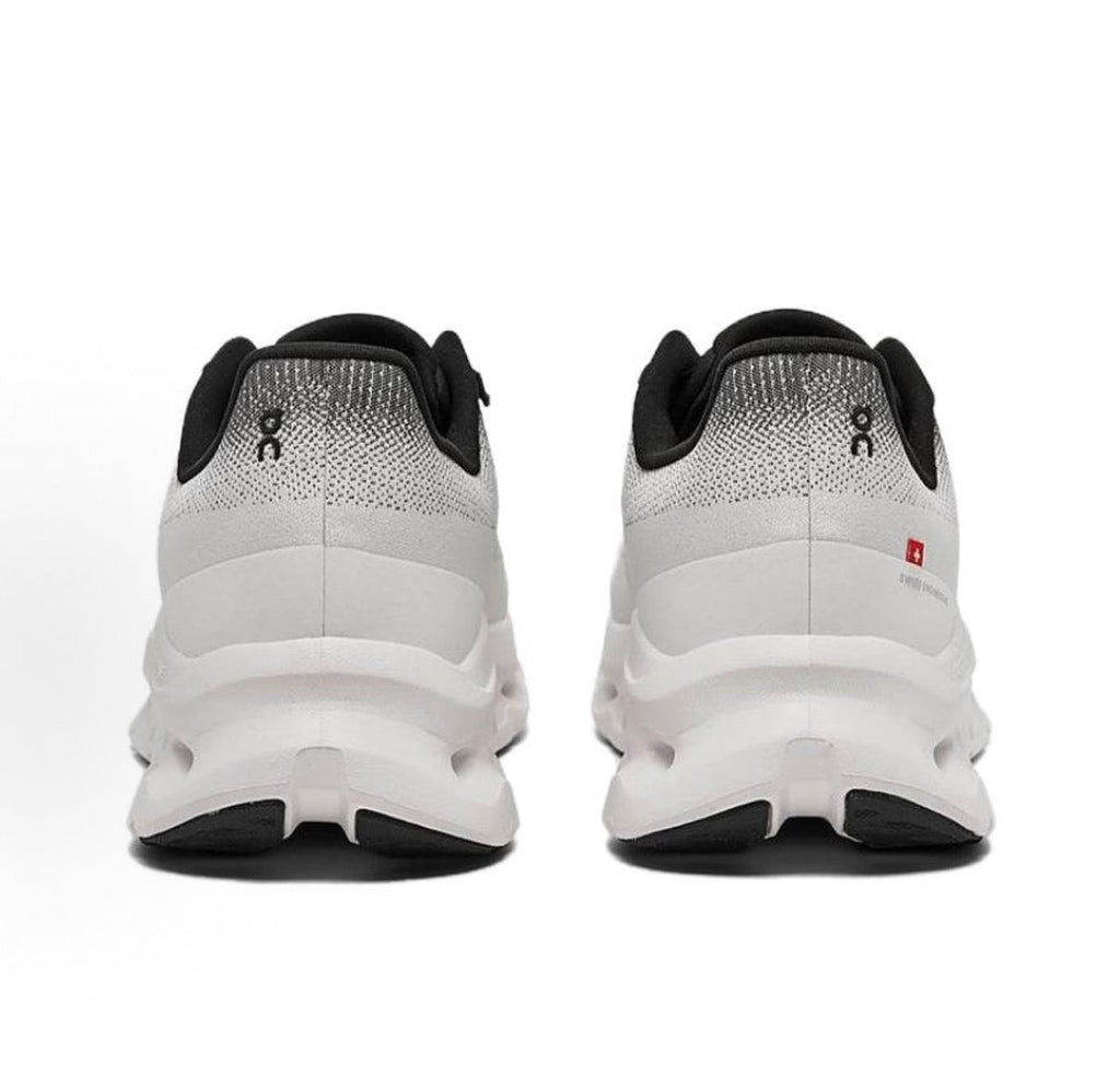 Cloudtilt - White / Black